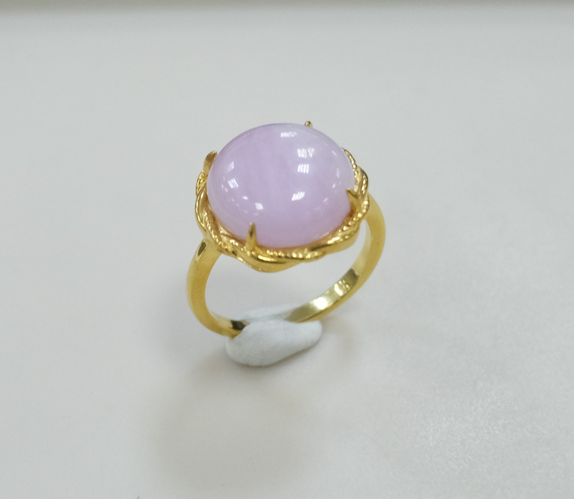 Серебряное кольцо с кунцитом